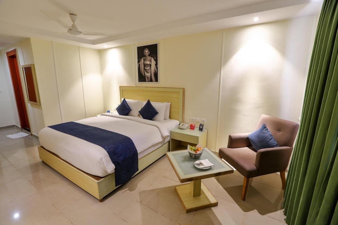 Zip By Spree Hotels Hyde Goa Candolim Exterior foto